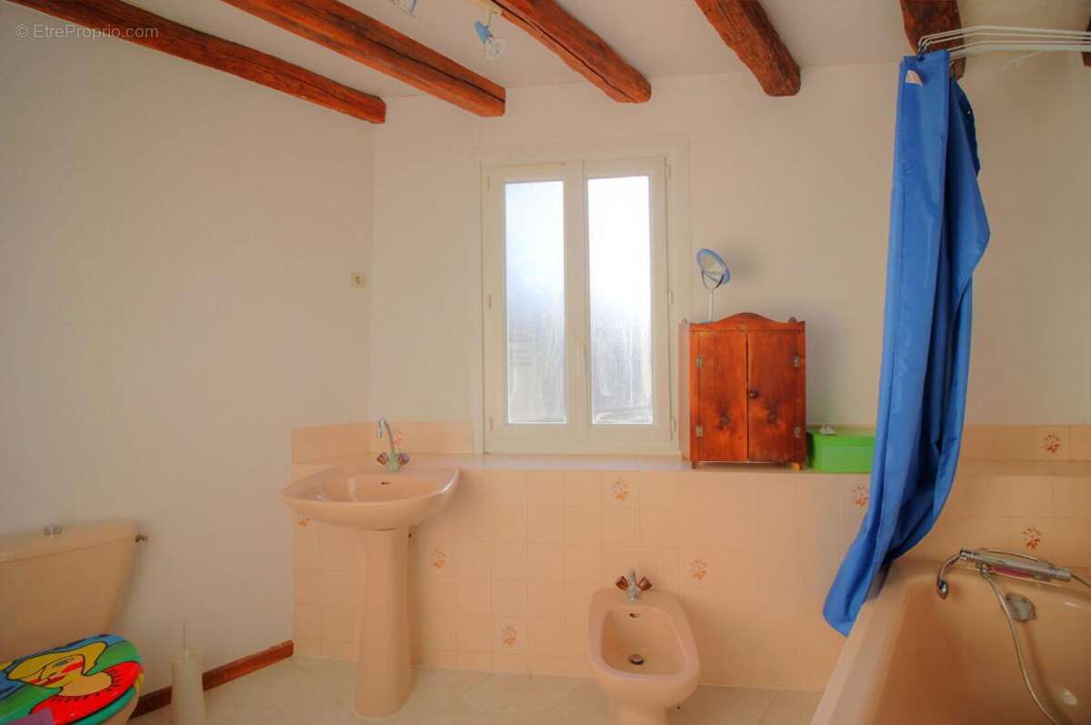 Maison à BEIRE-LE-CHATEL