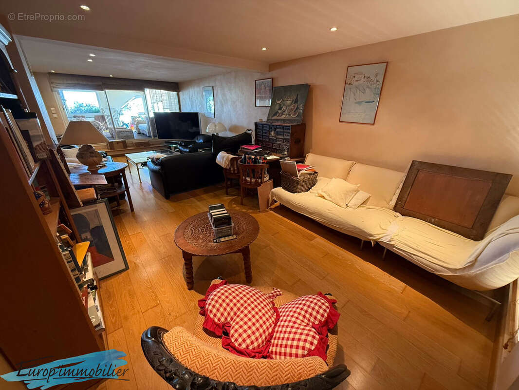 Appartement à CANET-EN-ROUSSILLON