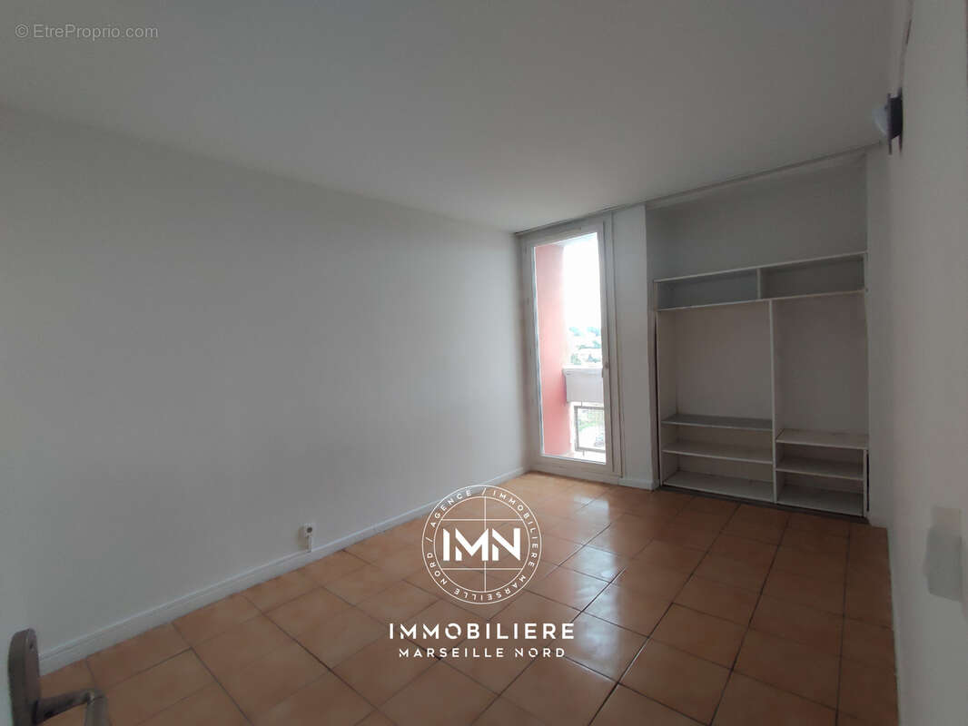 Appartement à MARSEILLE-15E