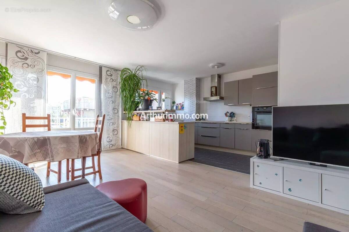 Appartement à SUCY-EN-BRIE