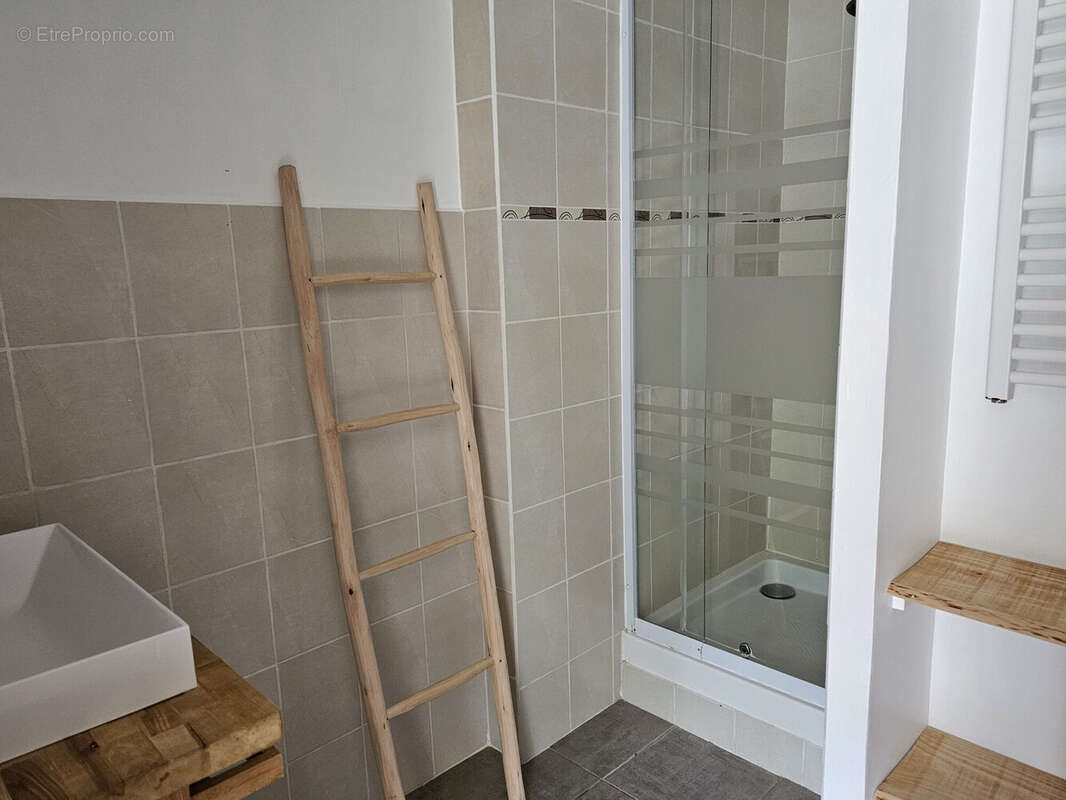 Maison 399 m² à Lamotte-Du-Rhone  - photo 9