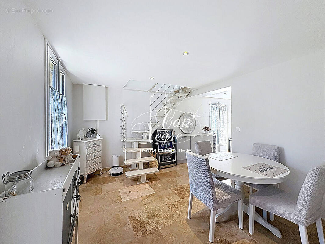 Maison à CAVALAIRE-SUR-MER