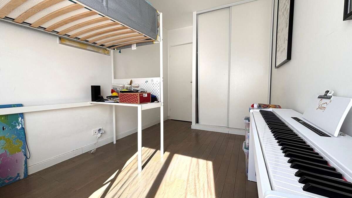 Appartement à MAISONS-ALFORT