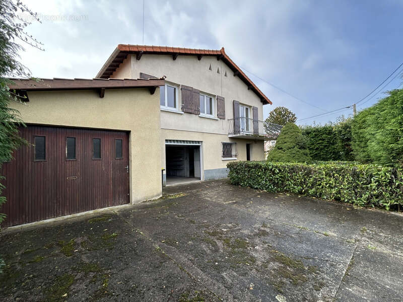 Maison à CHAPPES