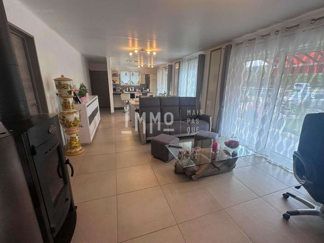 Maison à VOUVRAY-SUR-LOIR