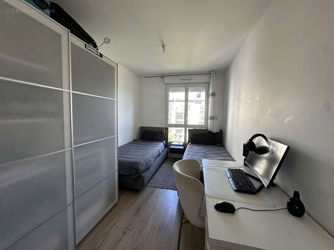 Appartement à LE BLANC-MESNIL
