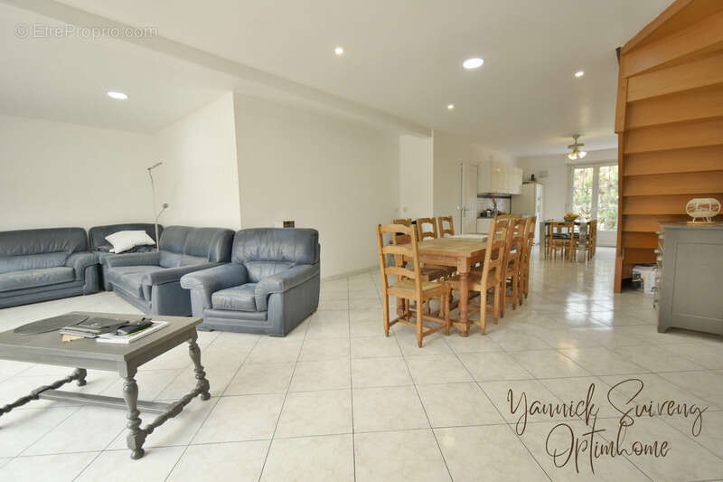 Villa de 225 m² - quartier vertefeuille - perpignan (66100) - photo 10