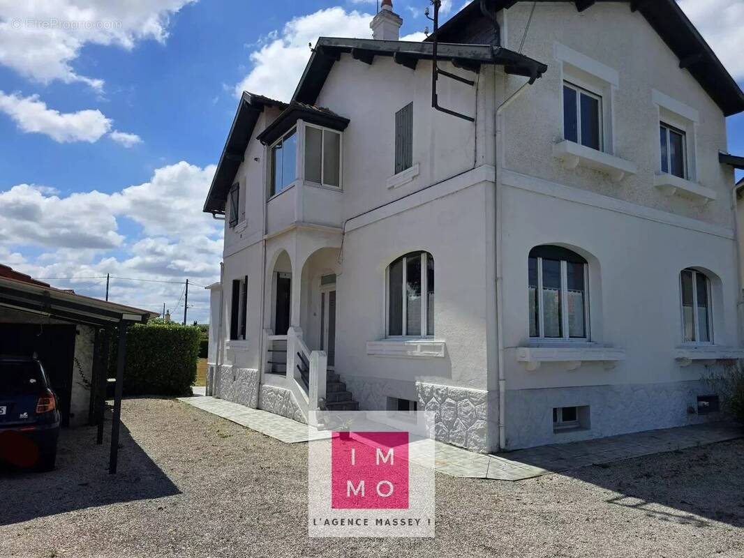 Maison à TARBES