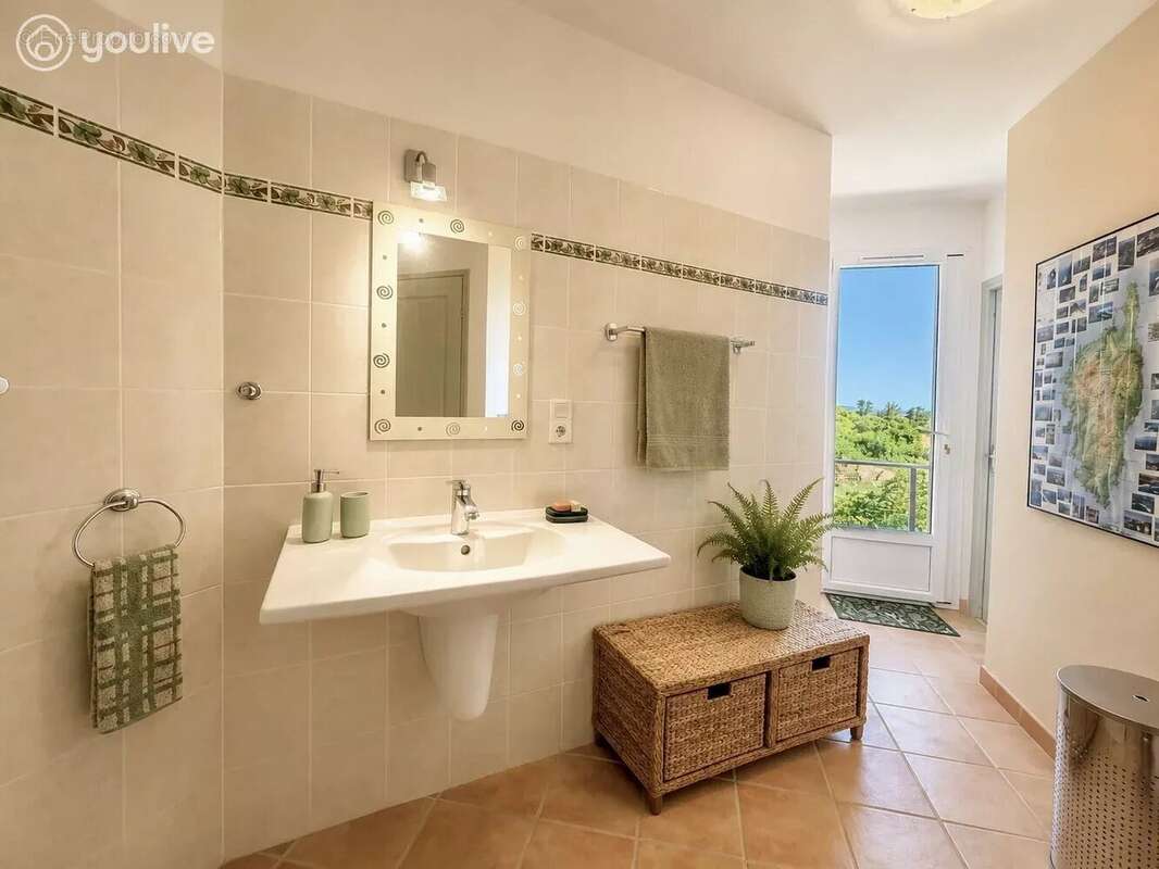 Villa T5 avec sa vue mer et son jardin arboré - photo 11