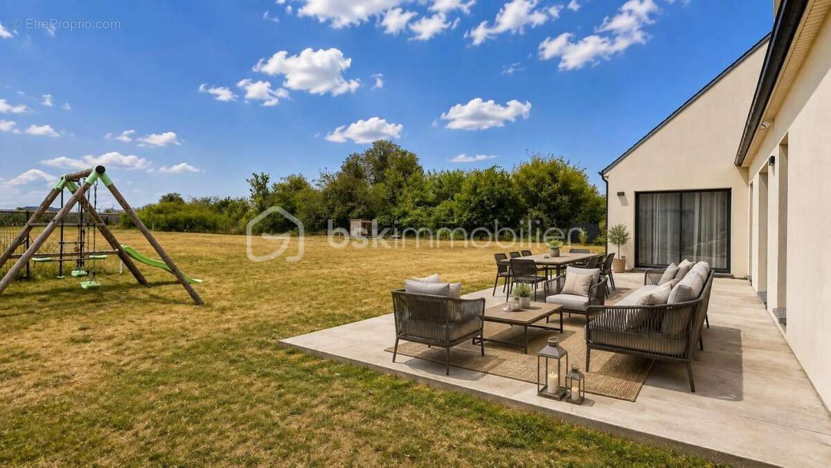 Maison contemporaine de plain-pied – 128 m² – 4 chambres – Double garage - photo 13
