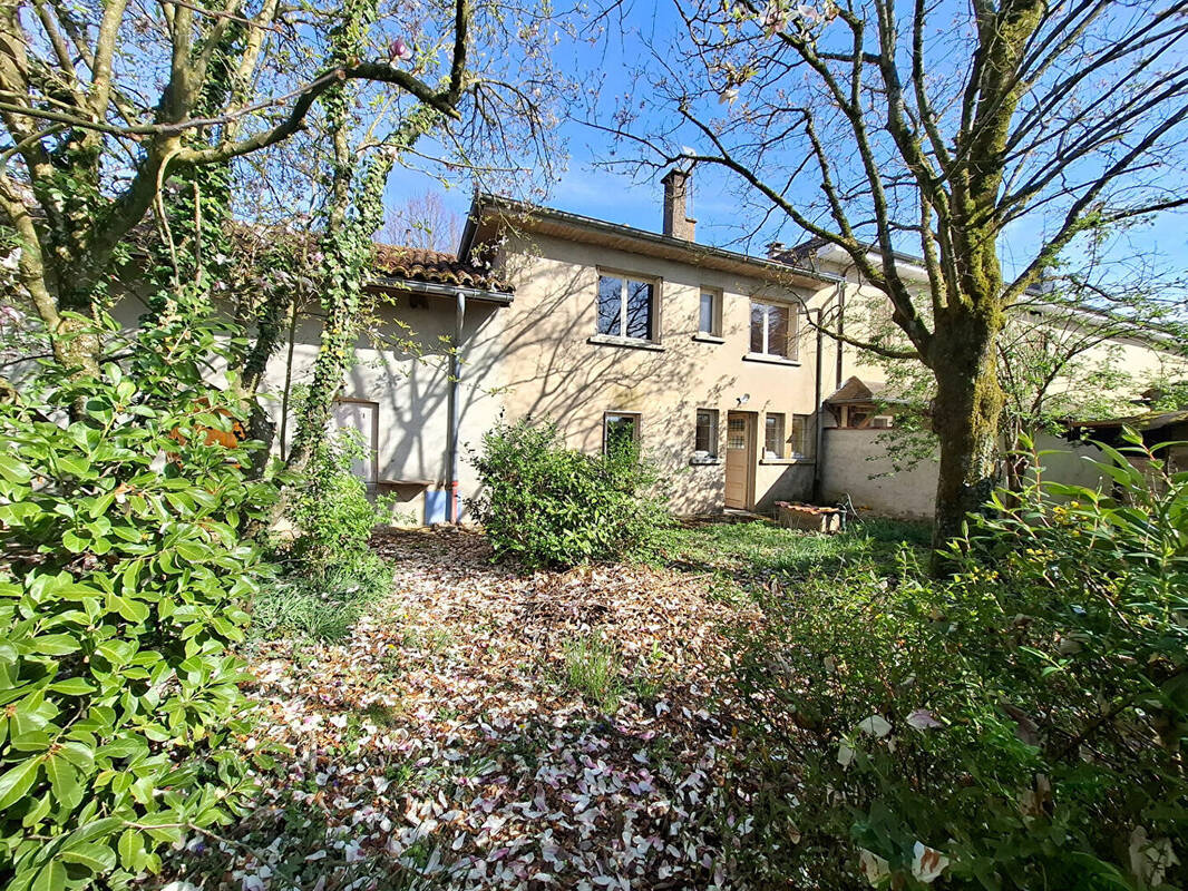 Maison à PONT-DE-VAUX