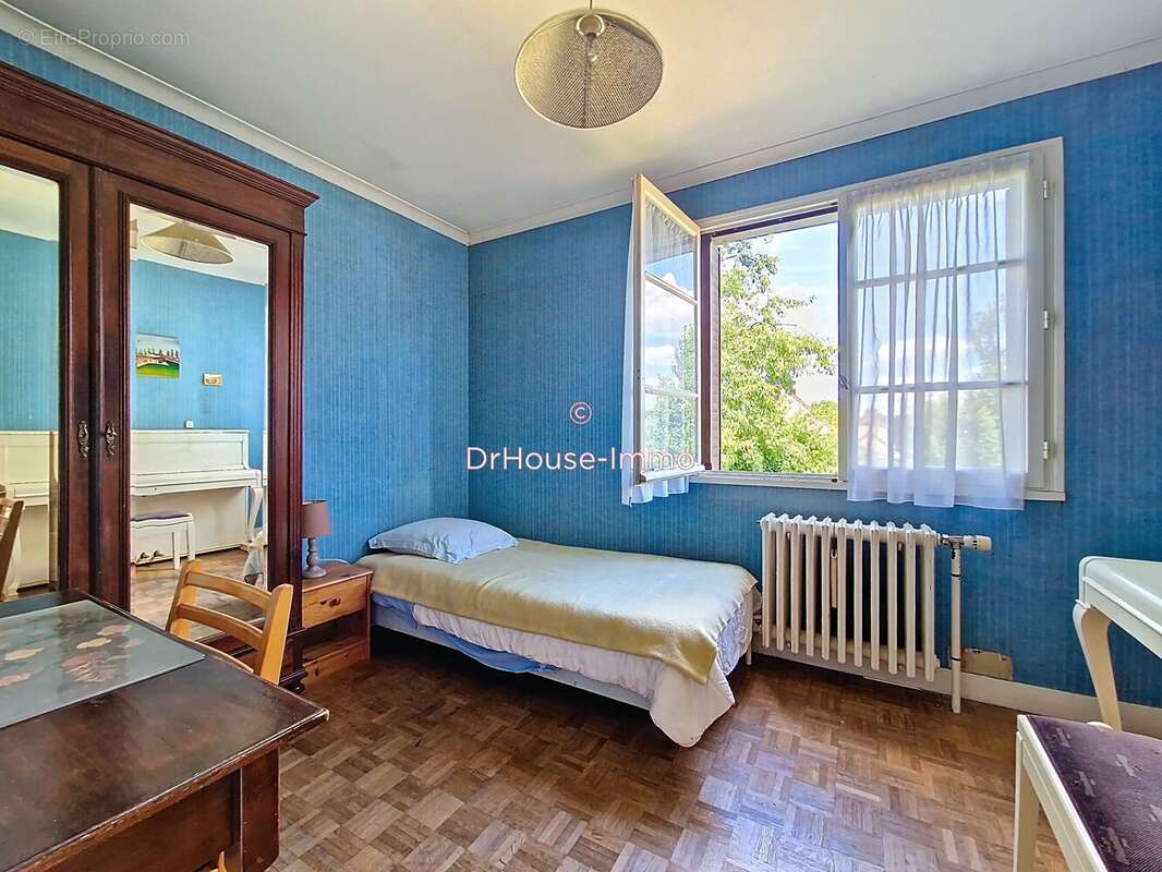 Maison 110 m² à Orgeval  - photo 17