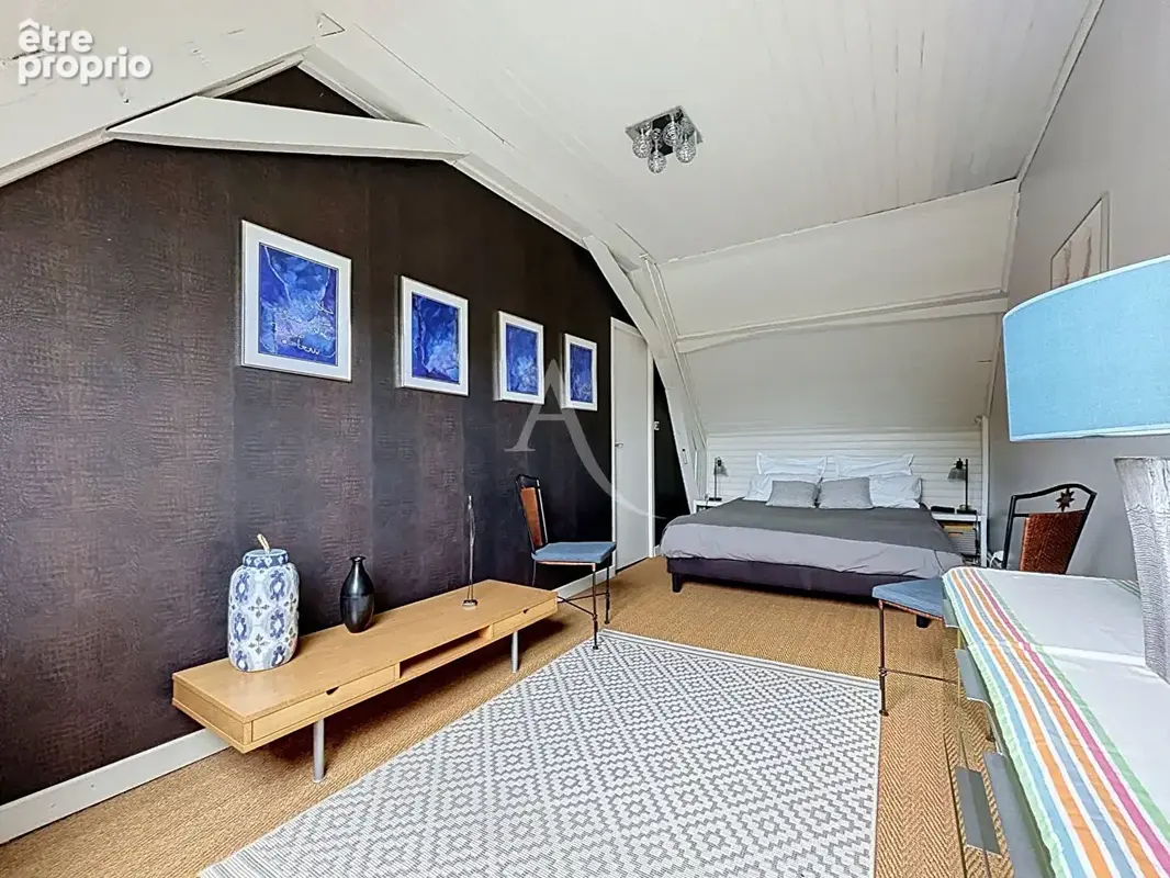 Maison de campagne avec piscine, dépendance et potentiel chambre d'hotes à La Pouëze - photo 14