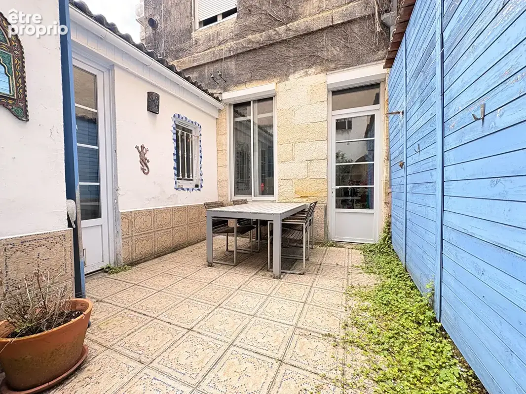 Saint Genès - Appartement T4 - 97m² - photo 15