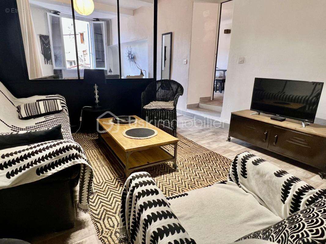 Appartement à FAYENCE