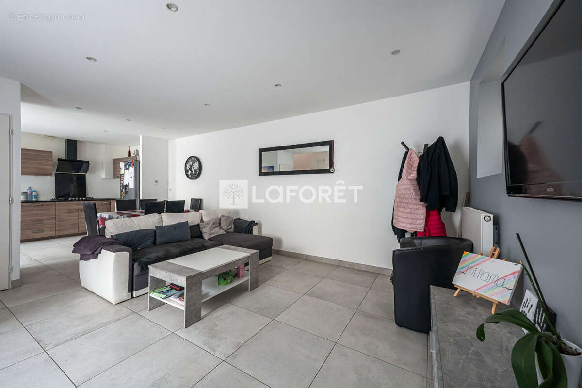 Maison Vallée D Azergues 4 pièce(s) 90 m2 - photo 6