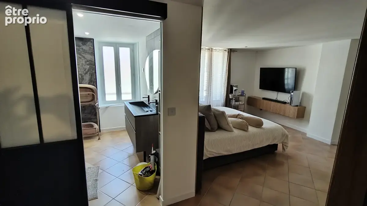 VINS sur Caramy belle maison volumes généreux - photo 8