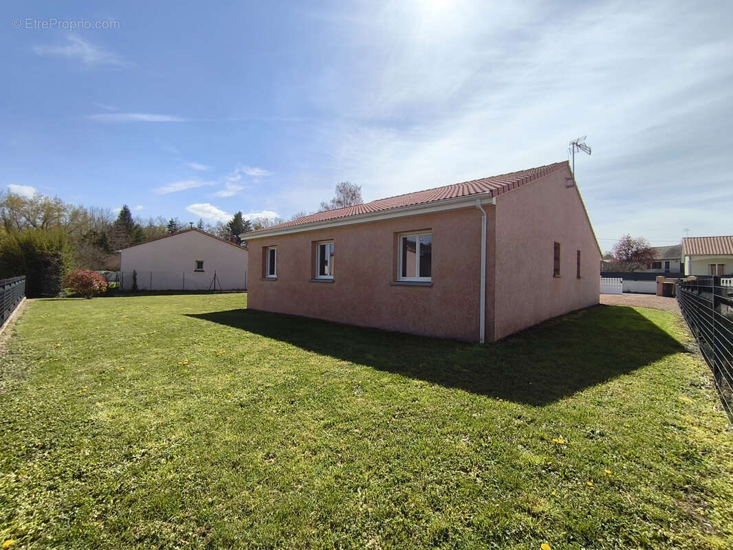 Maison à PESCHADOIRES