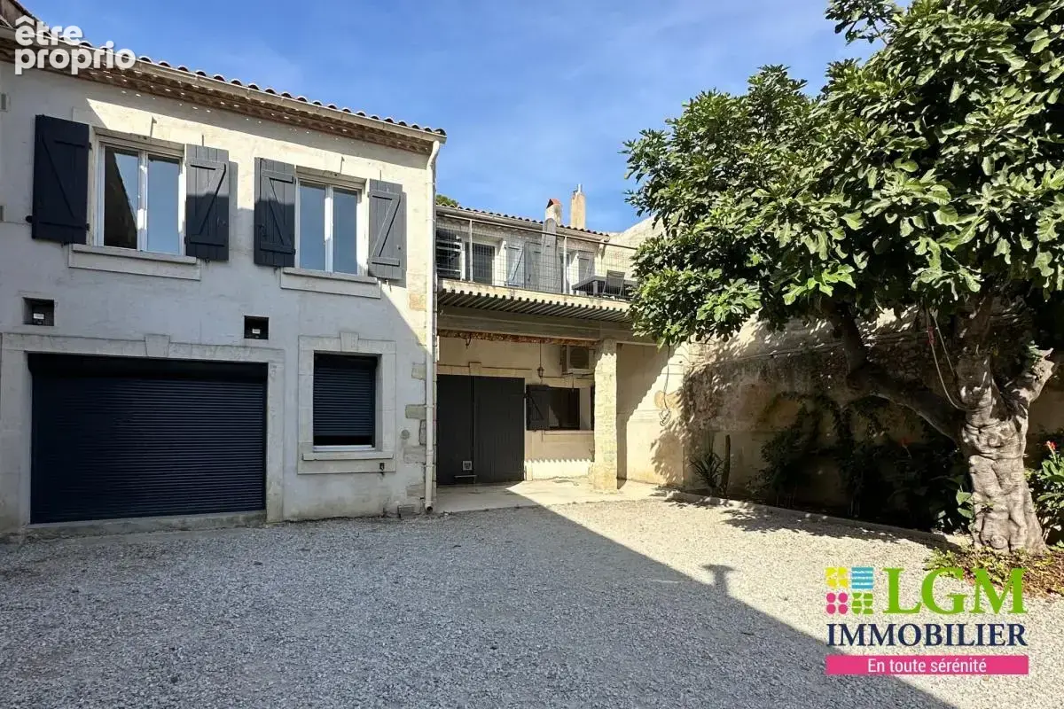 Maison à BELLEGARDE