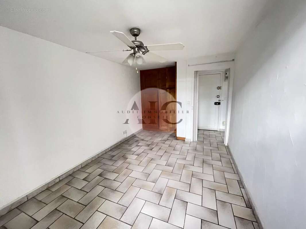 Appartement à FAYENCE