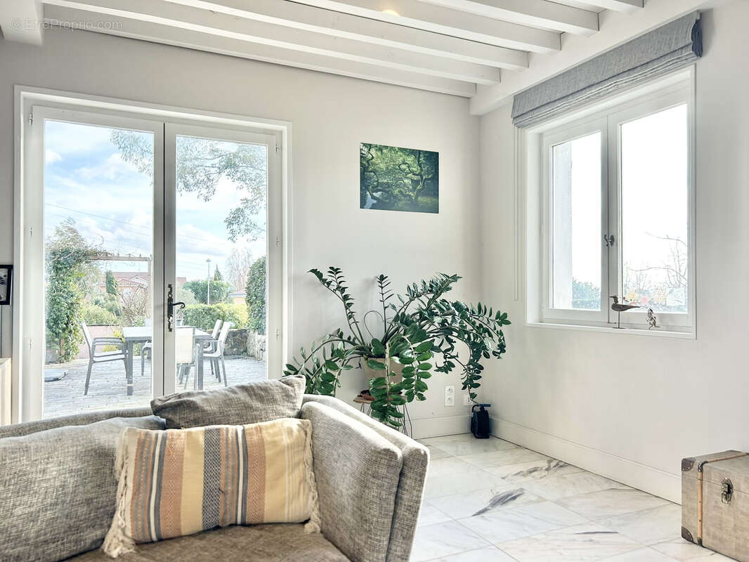 Maison à SAINT-LAURENT-D'AGNY