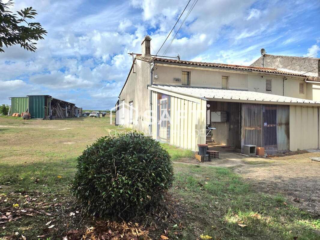 Photo 3 - Maison à REIGNAC