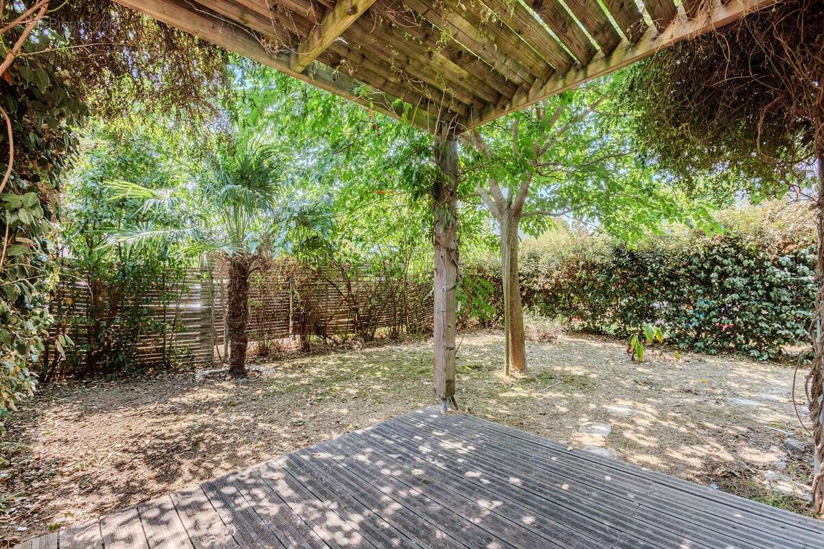 Maison 70 m² à Castelginest  - photo 7