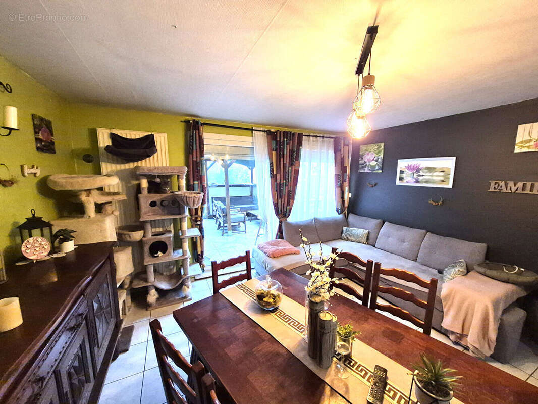 Maison à SIN-LE-NOBLE