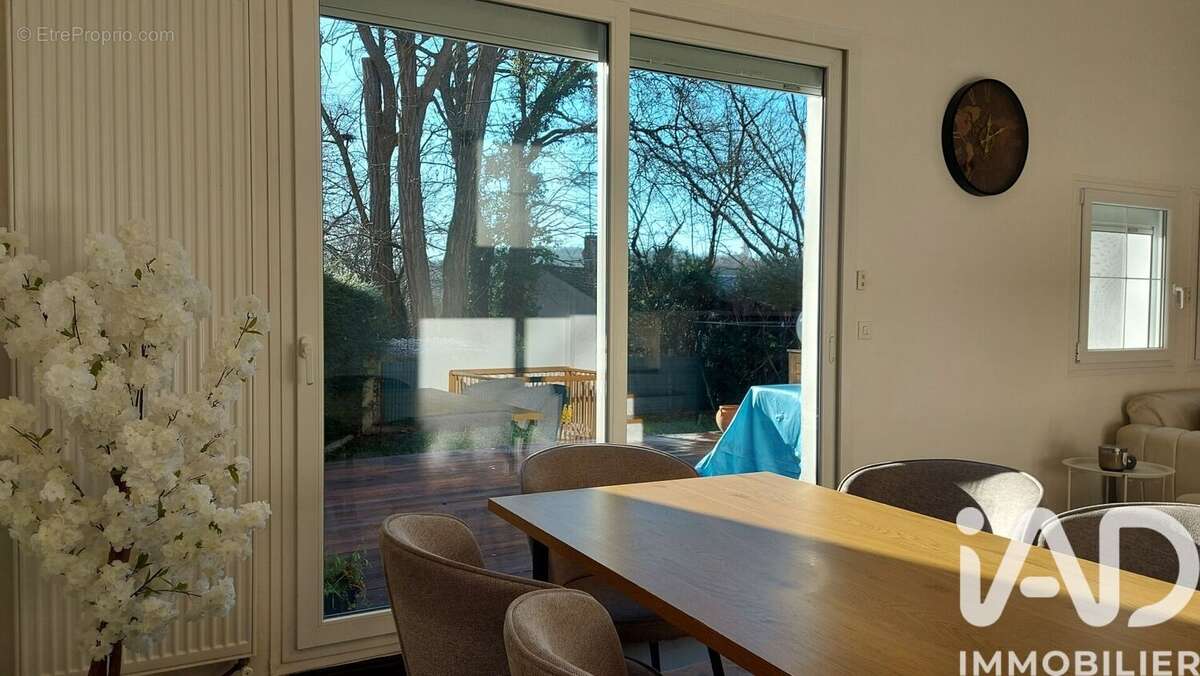 Photo 3 - Maison à MONTEREAU-FAULT-YONNE