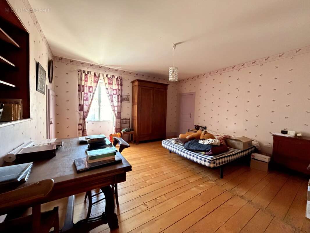 Coup de cœur : maison en pierre pleine de charme au cœur de Verteuil-sur-Charente - photo 9