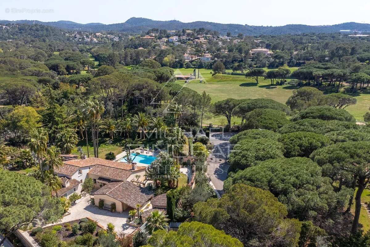 Maison à SAINT-RAPHAEL