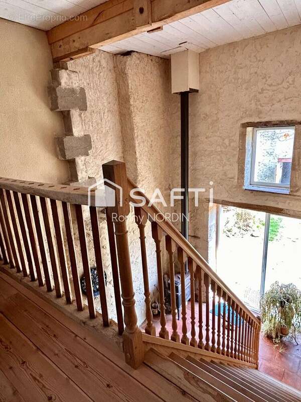 Photo 9 - Maison à PUJOLS