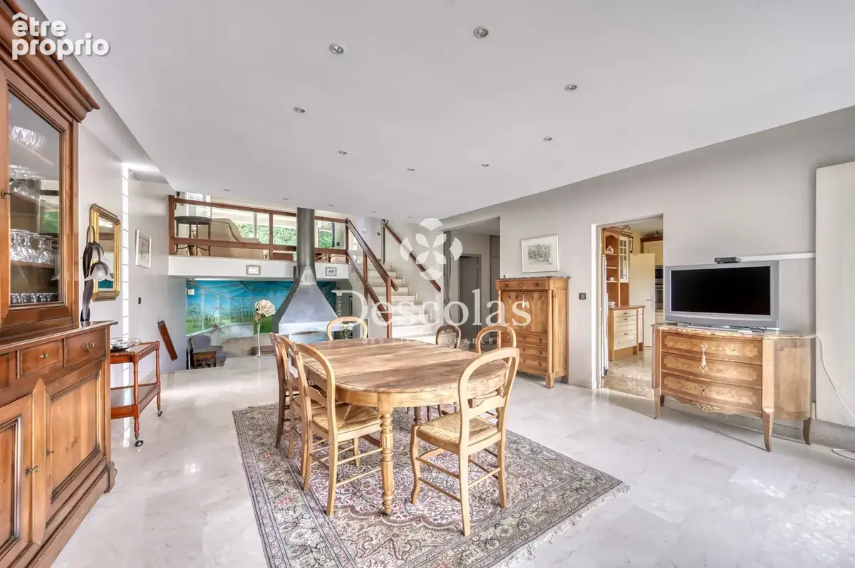 LE PECQ, Vieux Pecq Cité, Maison, 8 pièces - photo 4