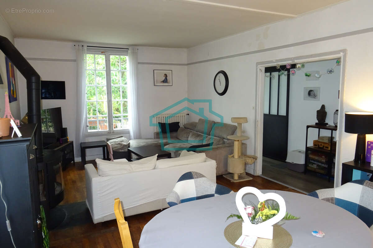 Maison ancienne Villiers Saint Frederic 78640 - photo 6