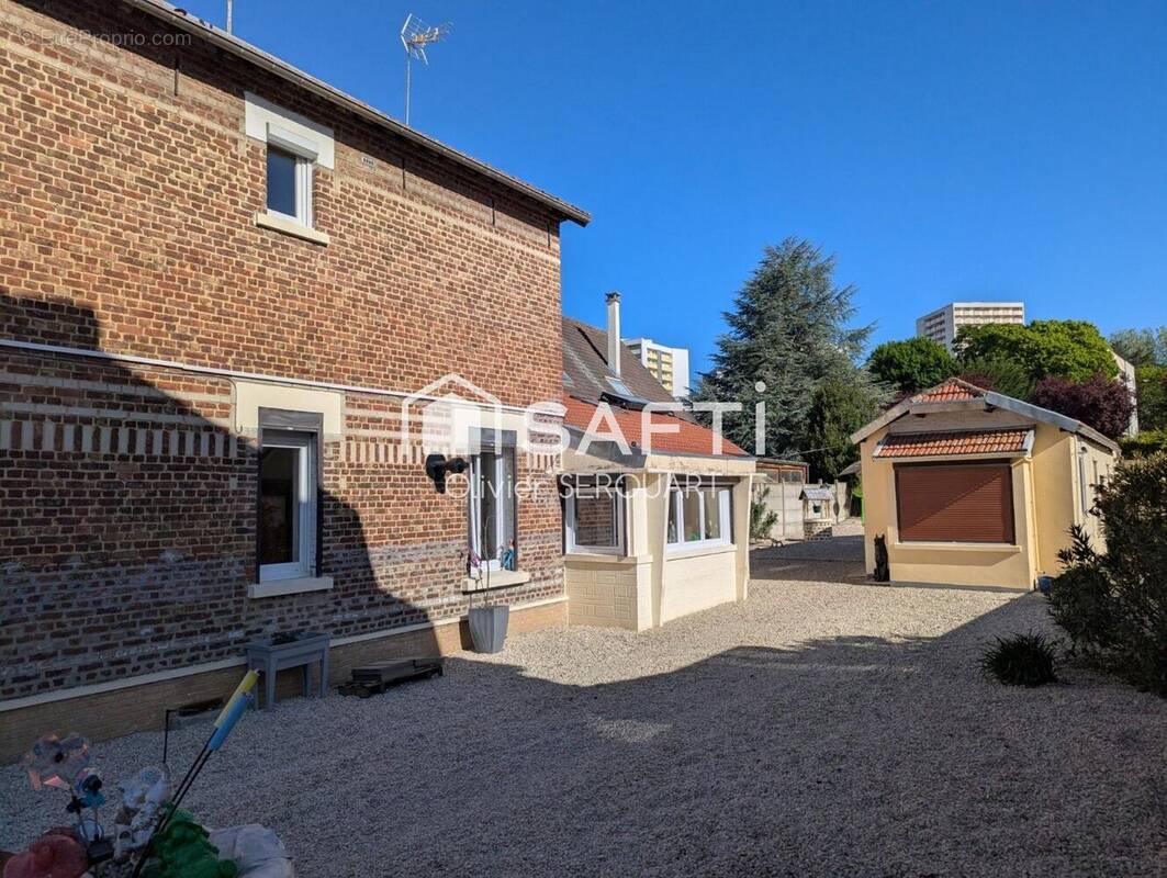 Photo 1 - Maison à SAINT-QUENTIN