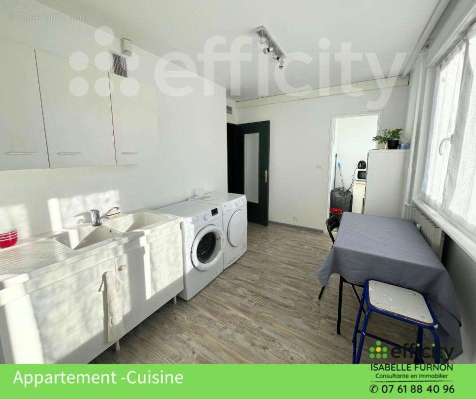 Appartement à SAINT-ETIENNE