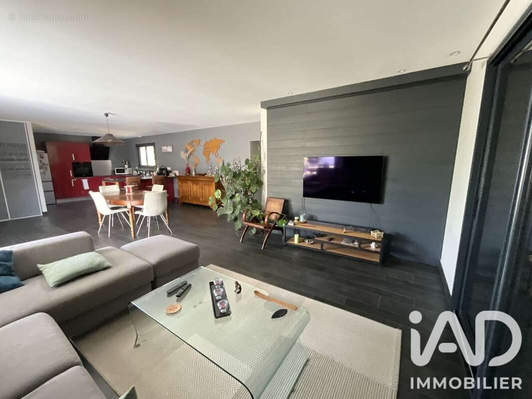 Photo 6 - Maison à VIVONNE