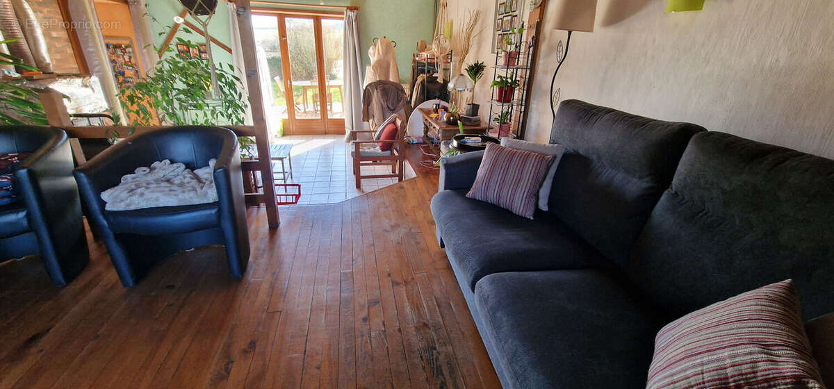 Maison à SAINT-AUBIN-EN-CHAROLLAIS