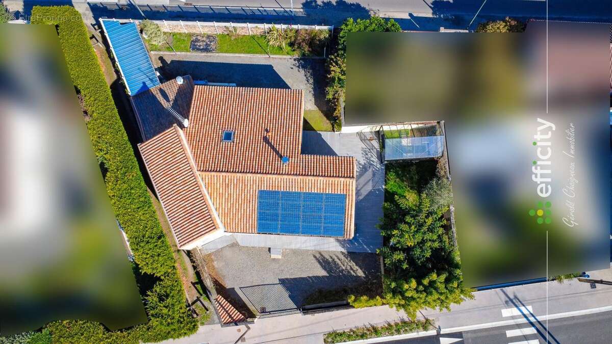 Maison à SAINT-PHILBERT-DE-GRAND-LIEU