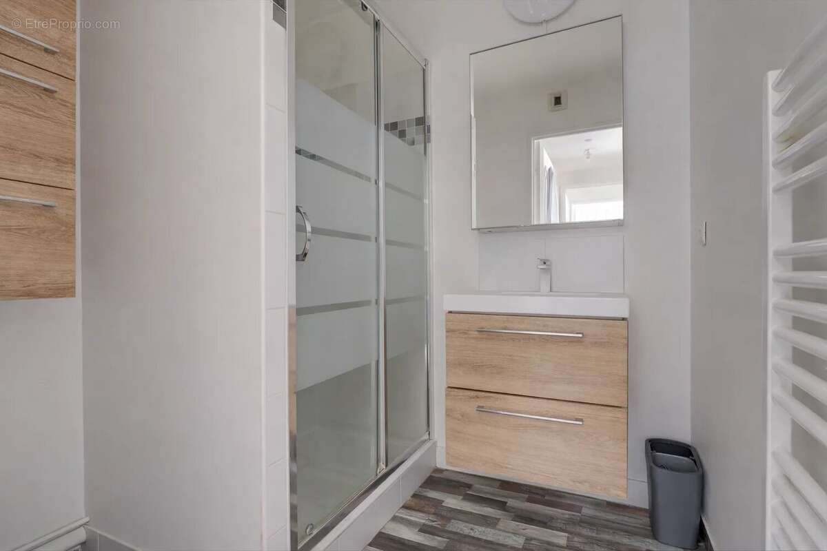 Appartement à LE KREMLIN-BICETRE