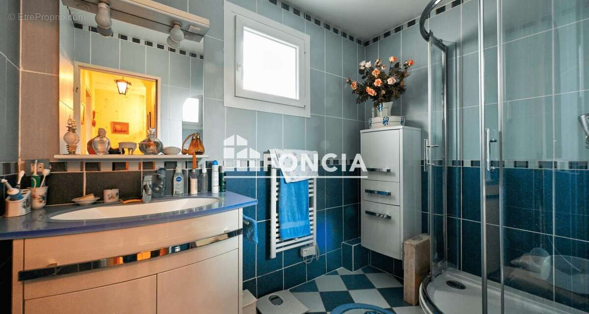 Appartement à MONTIGNY-LE-BRETONNEUX