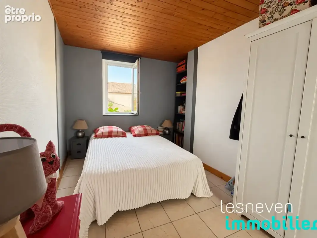 Appartement 3 pièces 69 m² à vendre à Kernoues (29260) - photo 4