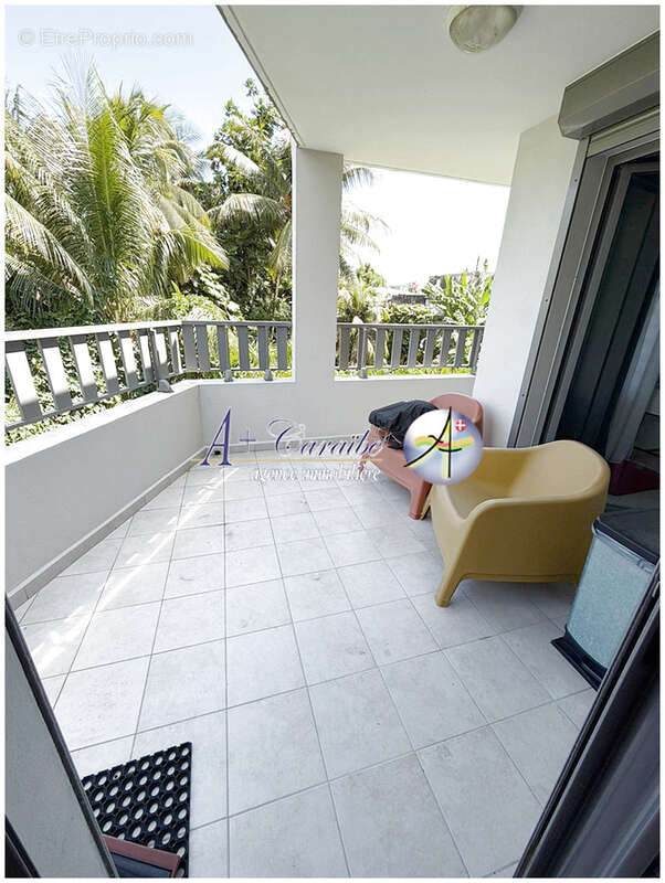 Appartement à BAIE-MAHAULT