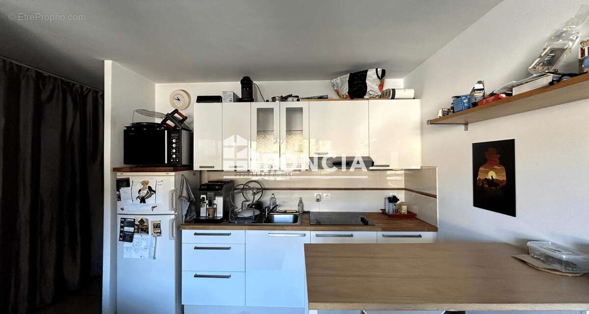 Appartement à BORMES-LES-MIMOSAS