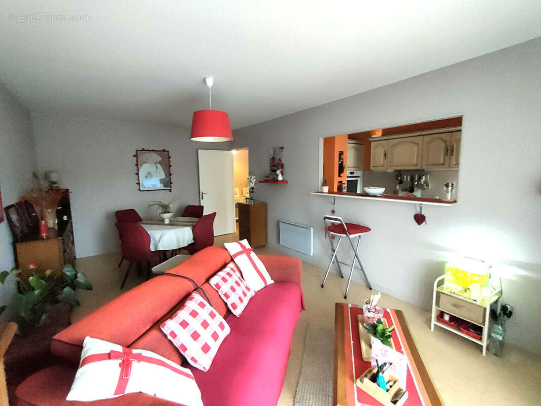 Appartement à LILLEBONNE