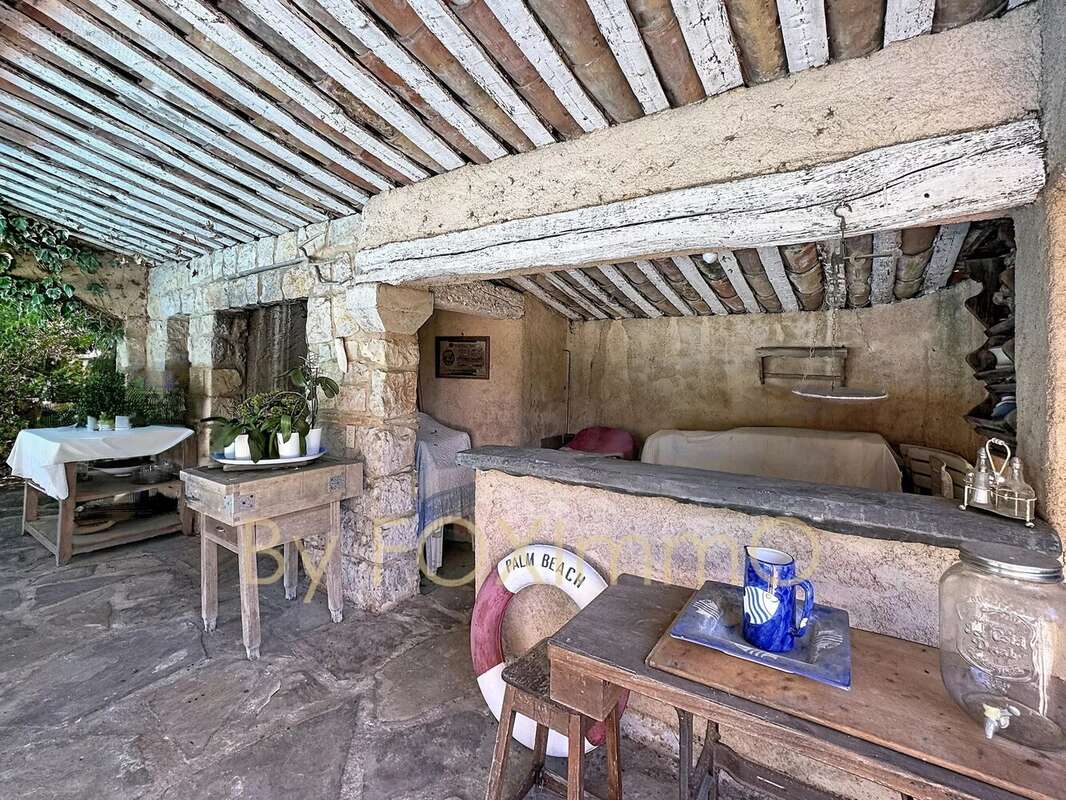 Maison à MOUGINS