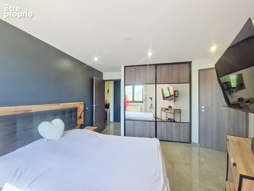 Montmélian - Exclusivité - Appartement T2 rénové avec gout - photo 9