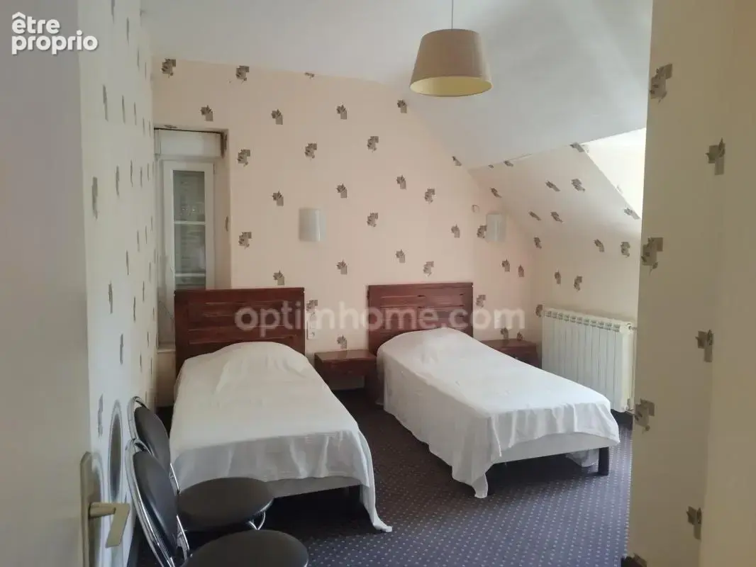 Ensemble immobilier avec bar-restaurant, gîtes et piscine – fort potentiel touristique Proche de DINAN (22) - photo 6