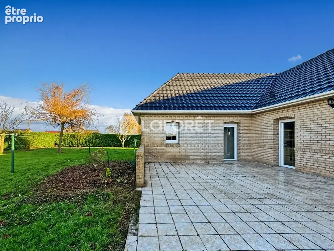 Maison Audruicq 138m2 - 3 chambres- bureau- jardin- garage - photo 13