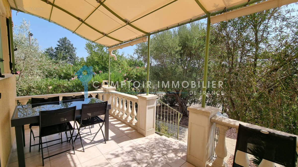 VAR (83) - À VENDRE - VIDAUBAN - Villa 3 chambres dans un domaine hôtelier sécurisé - photo 14